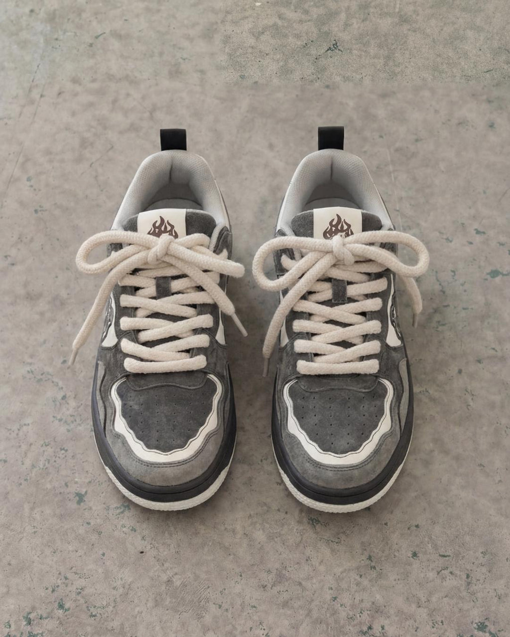 Sneakers „Flamme“