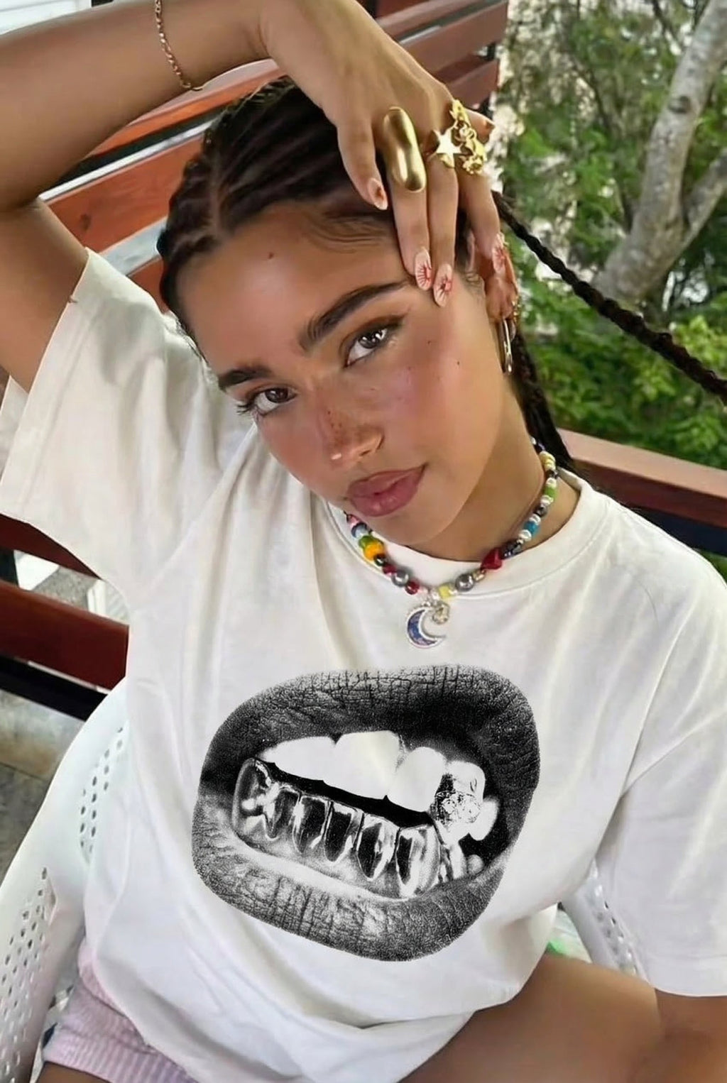 T-Shirt "Silberne Grillz"